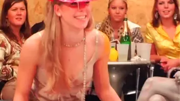 Struggling in the Mud Screencap 74 on sinx.preview.netperv.com