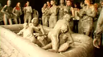 Mud Thirsty Mob Of Honies Screencap 89 on sinx.preview.netperv.com