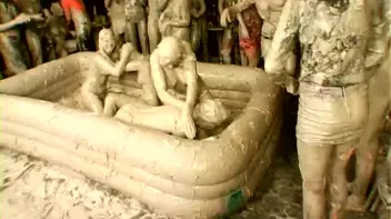 Mud Thirsty Mob Of Honies Screencap 63 on sinx.preview.netperv.com