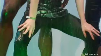 Pussy Blizzard Part 1 - Shower Cam Screencap 25 on sinx.preview.netperv.com