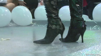 Pornstar Flirt Part 1 - Cam 3 Screencap 117 on sinx.preview.netperv.com