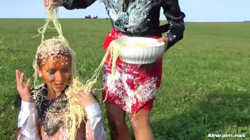 Food Fight On The Farm Screencap 110 on sinx.preview.netperv.com