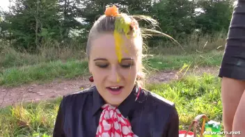 Food Fight On The Farm Screencap 69 on sinx.preview.netperv.com