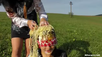 Food Fight On The Farm Screencap 78 on sinx.preview.netperv.com