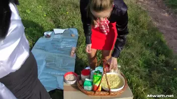 Food Fight On The Farm Screencap 8 on sinx.preview.netperv.com