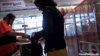 Satisfied Shopper Marks Her Territory! Screencap 28 on sinx.preview.netperv.com