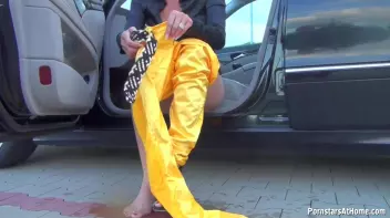 Satisfied Shopper Marks Her Territory! Screencap 71 on sinx.preview.netperv.com