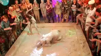 Dionne vs. Lucy Cornet Screencap 27 on sinx.preview.netperv.com