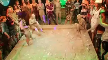 Dionne vs. Lucy Cornet Screencap 33 on sinx.preview.netperv.com