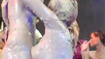 Dionne vs. Lucy Cornet Screencap 39 on sinx.preview.netperv.com