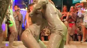 Dionne vs. Lucy Cornet Screencap 43 on sinx.preview.netperv.com