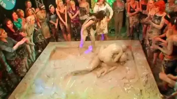 Dionne vs. Lucy Cornet Screencap 62 on sinx.preview.netperv.com