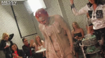 Muddy Wrestling: Fiery Redhead vs. The Old-Timer Screencap 31 on sinx.preview.netperv.com