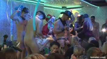 Welcome To The Mad House Part 2 - Cam 4 Screencap 24 on sinx.preview.netperv.com