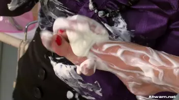 Painting Their Pussies In Pink Screencap 14 on sinx.preview.netperv.com