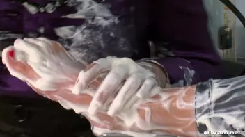 Painting Their Pussies In Pink Screencap 15 on sinx.preview.netperv.com