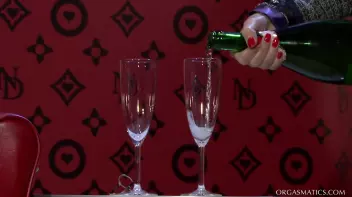 Champagne Showers and Girl Power Screencap 7 on sinx.preview.netperv.com