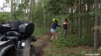 Some outdoor pissing fun Screencap 10 on sinx.preview.netperv.com