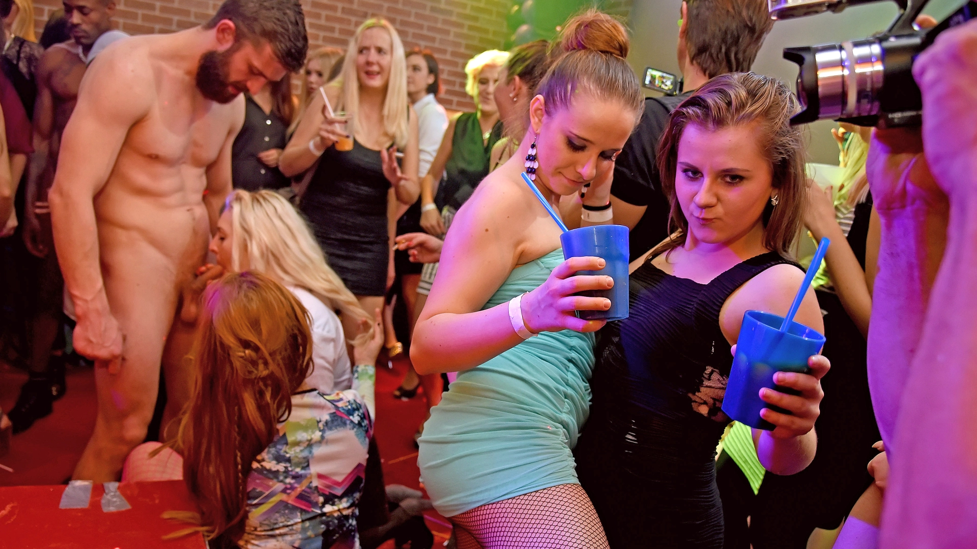 Party Hardcore Gone Crazy Vol. 38 Part 8 - Main Edit on sinx.preview.netperv.com