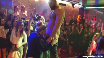 Party Hardcore Gone Crazy Vol. 34 Part 1 - Cam 2 Screencap 101 on sinx.preview.netperv.com