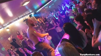 Party Hardcore Gone Crazy Vol. 34 Part 1 - Cam 2 Screencap 54 on sinx.preview.netperv.com