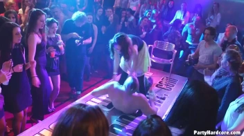 Party Hardcore Gone Crazy Vol. 34 Part 1 - Cam 2 Screencap 68 on sinx.preview.netperv.com