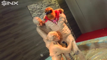 Kick Her While She's Down Screencap 26 on sinx.preview.netperv.com