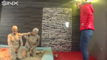 Kick Her While She's Down Screencap 3 on sinx.preview.netperv.com