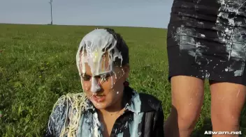 Food Fight On The Farm Screencap 85 on sinx.preview.netperv.com