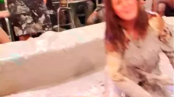 Crazy Bitches Covered in Filth Screencap 56 on sinx.preview.netperv.com