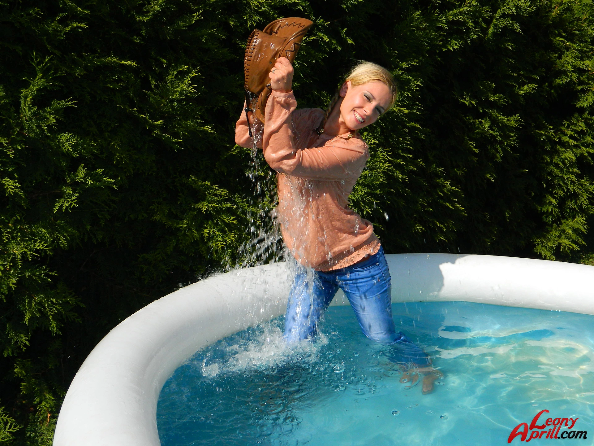 This Cowgirl Swallows Cum With Pride on sinx.preview.netperv.com