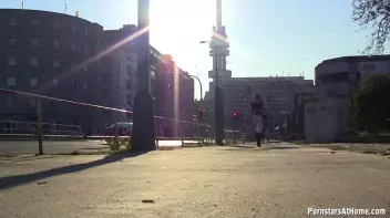 On The Blowjob Hunt Screencap 10 on sinx.preview.netperv.com