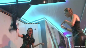 Winter WonderBang Part 3 - Cam 4 Screencap 65 on sinx.preview.netperv.com