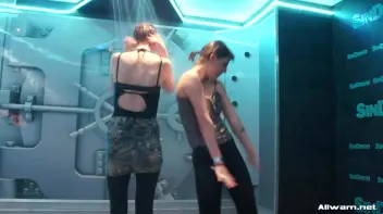 They Could Shower For Hours... Screencap 3 on sinx.preview.netperv.com