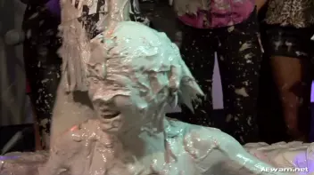 Eliss vs. Jordan Mud Massacre Screencap 21 on sinx.preview.netperv.com