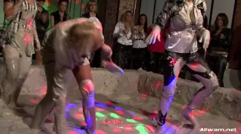 Eliss vs. Jordan Mud Massacre Screencap 38 on sinx.preview.netperv.com