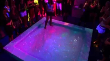 Brutal Gel Fight Screencap 1 on sinx.preview.netperv.com