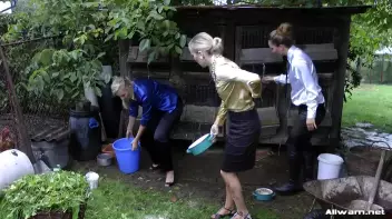 High Class Garden Mess Screencap 24 on sinx.preview.netperv.com