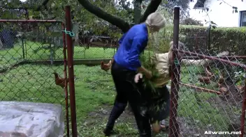 High Class Garden Mess Screencap 28 on sinx.preview.netperv.com