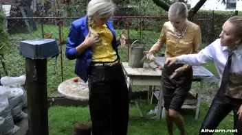 High Class Garden Mess Screencap 47 on sinx.preview.netperv.com