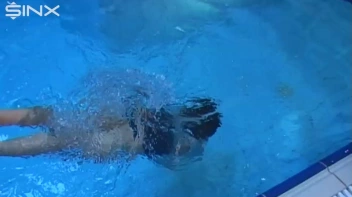 Gorgeous Models Get Wet For The Gym Guys! Screencap 15 on sinx.preview.netperv.com