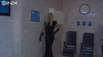 Gorgeous Models Get Wet For The Gym Guys! Screencap 21 on sinx.preview.netperv.com