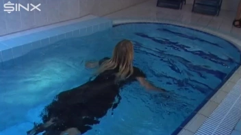 Gorgeous Models Get Wet For The Gym Guys! Screencap 31 on sinx.preview.netperv.com