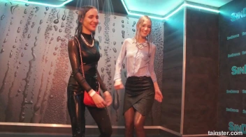 They Love It Wet and Frisky! Screencap 9 on sinx.preview.netperv.com