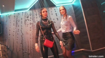 They Love It Wet and Frisky! Screencap 23 on sinx.preview.netperv.com