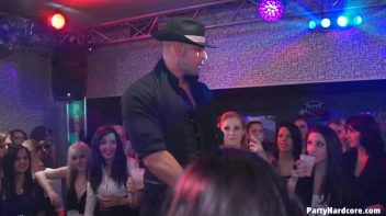 Party Hardcore Vol. 71 Part 2 - Main Edit Screencap 3 on sinx.preview.netperv.com