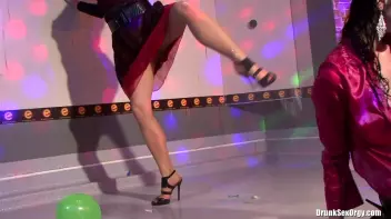 Bob's B-Day Part 3 - Shower Cam Screencap 79 on sinx.preview.netperv.com