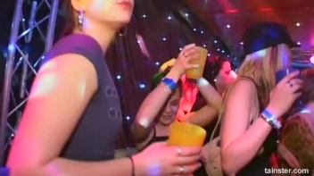 Blue Jean Babes Part 3 Cam 2 Screencap 10 on sinx.preview.netperv.com