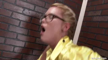 A huge slime wave for Izzy Delphine Screencap 40 on sinx.preview.netperv.com