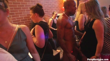 Party Hardcore Gone Crazy Vol. 39 Single Cut: Part 2 - Main Edit Screencap 80 on sinx.preview.netperv.com